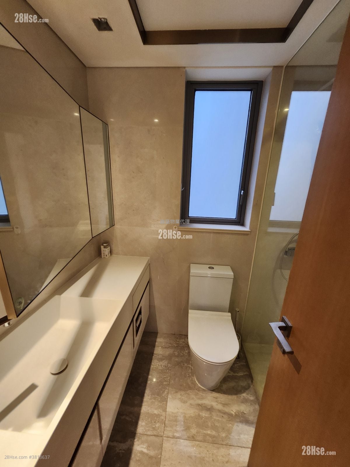 One Kai Tak(Ii) Sell 3 Bedrooms , 2 Bathrooms 799 ft²
