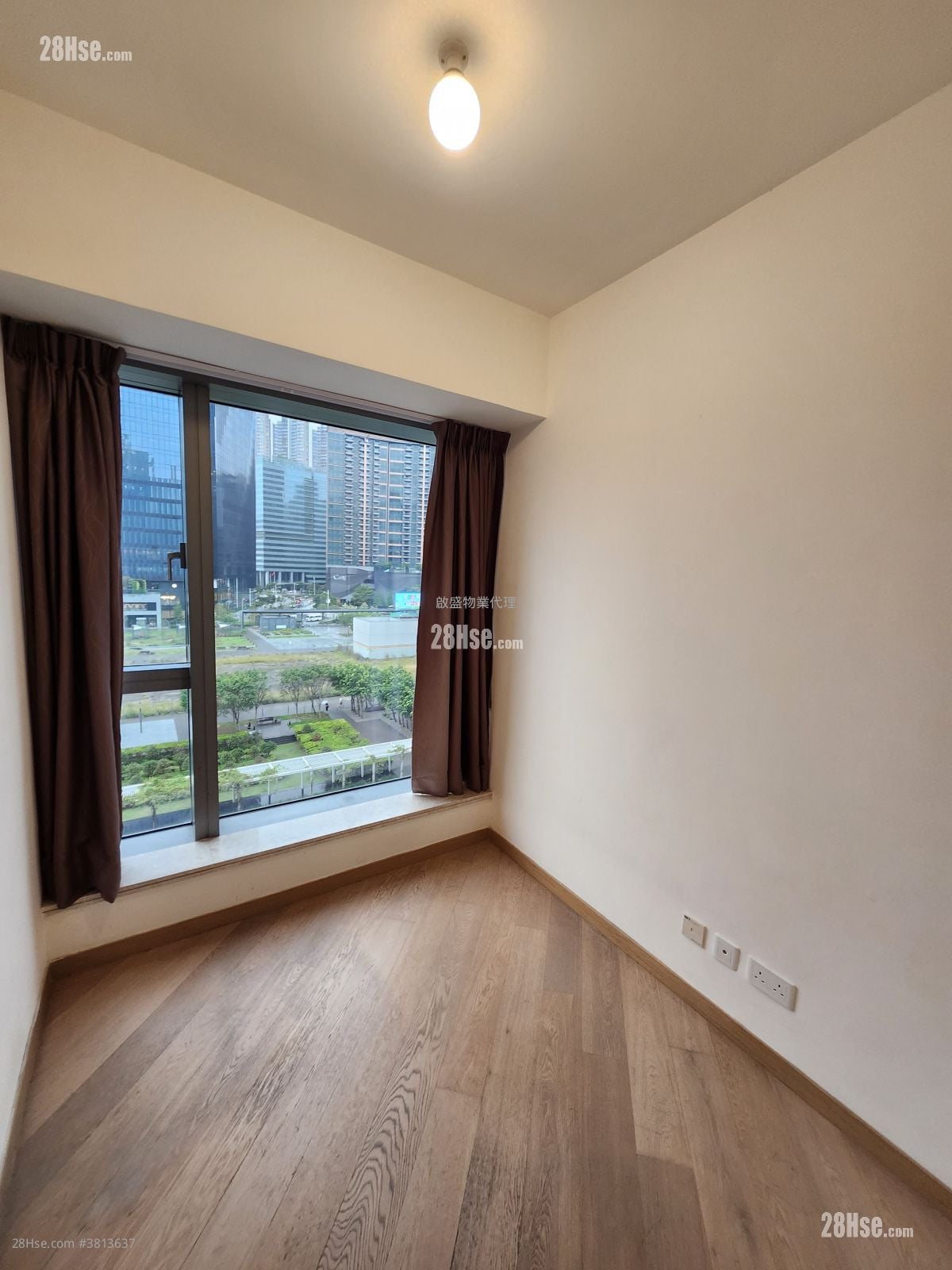 One Kai Tak(Ii) Sell 3 Bedrooms , 2 Bathrooms 799 ft²