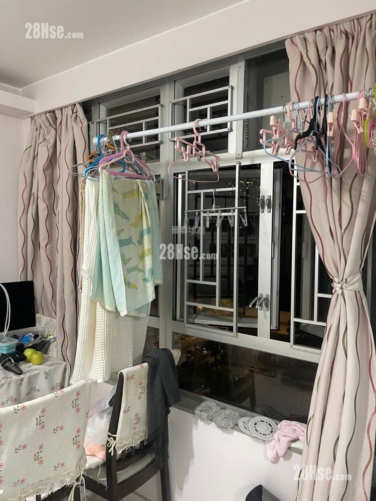 海福花園 租盤 2 房 , 1 浴室 454 平方呎