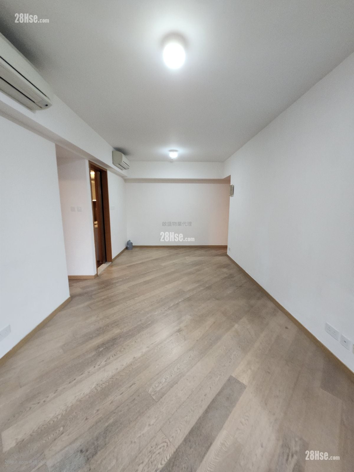 One Kai Tak(Ii) Sell 3 Bedrooms , 2 Bathrooms 799 ft²