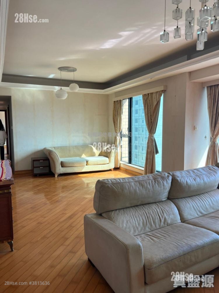 No.1 Ho Man Tin Hill Sell 4 Bedrooms , 3 Bathrooms 1,481 ft²