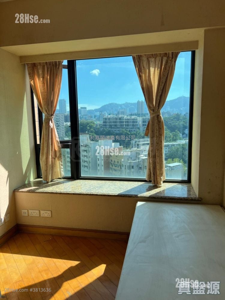 No.1 Ho Man Tin Hill Sell 4 Bedrooms , 3 Bathrooms 1,481 ft²