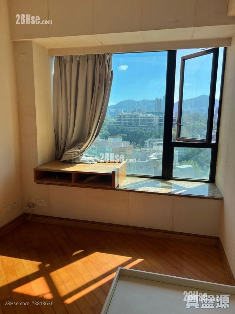 No.1 Ho Man Tin Hill Sell 4 Bedrooms , 3 Bathrooms 1,481 ft²