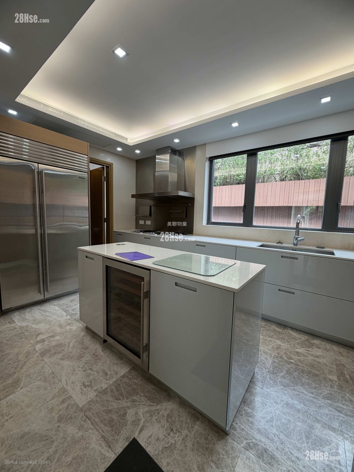 The Woods Sell 3 Bedrooms 2,068 ft²