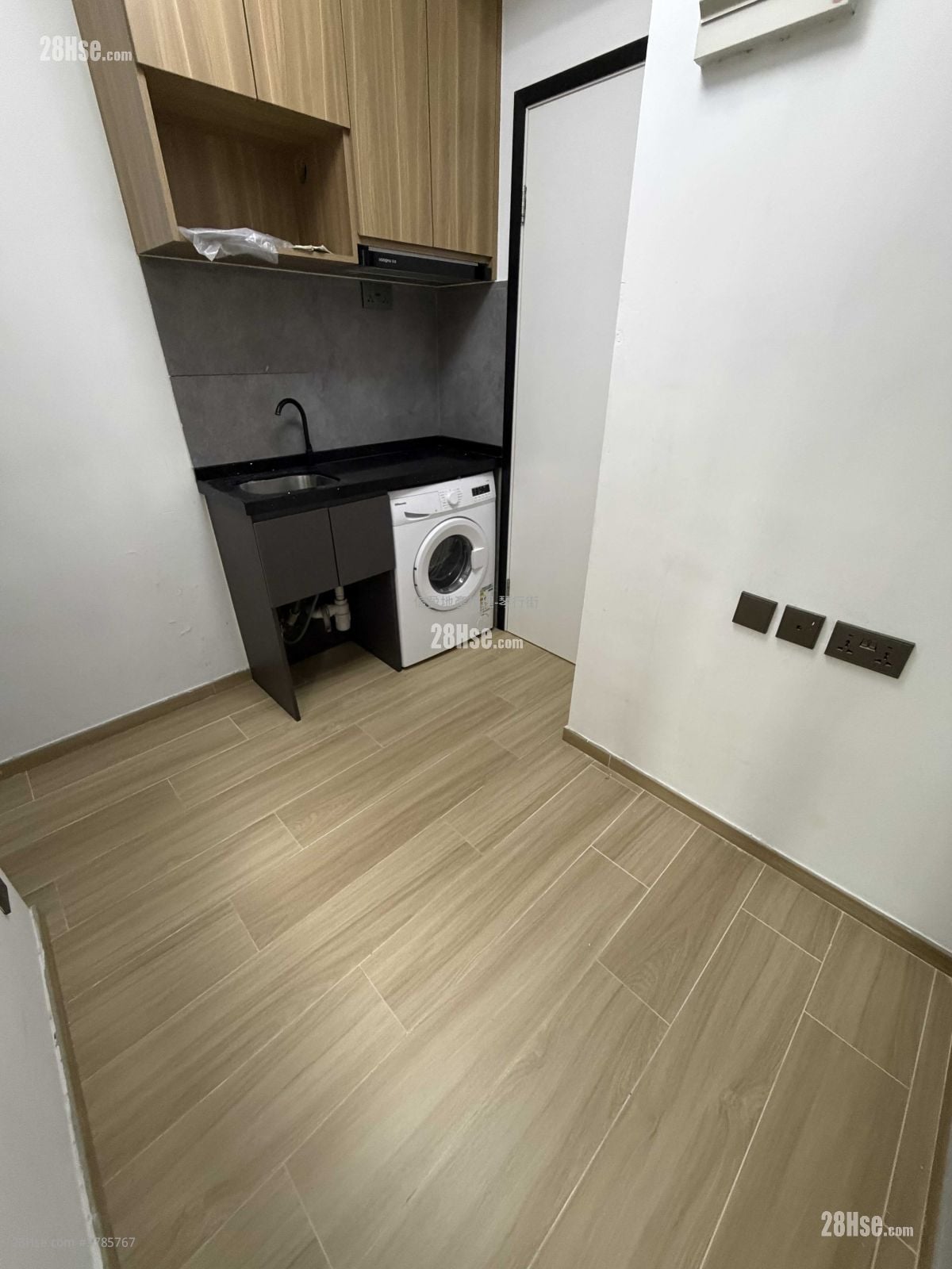 兆景大厦 租盘 1 房 , 1 浴室 140 平方尺