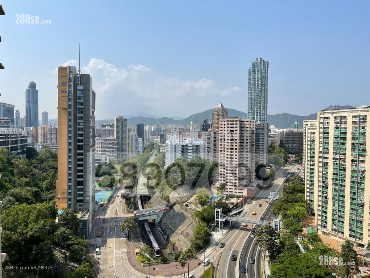 君颐峰 租盘 3 房 , 1 浴室 829 平方尺