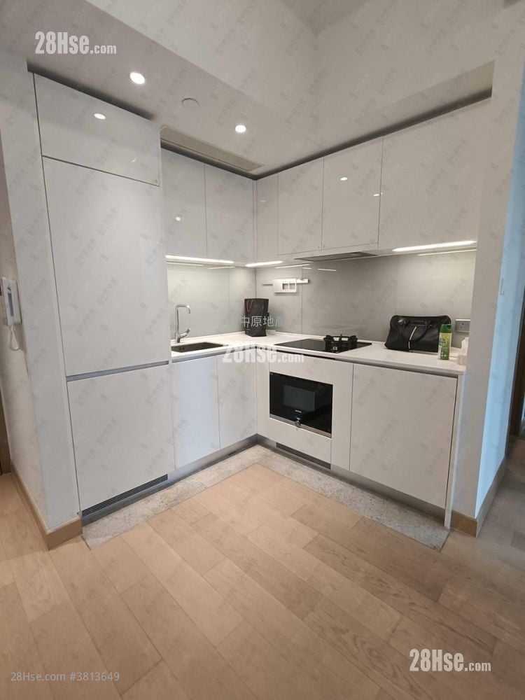 Malibu Sell 2 Bedrooms 435 ft²