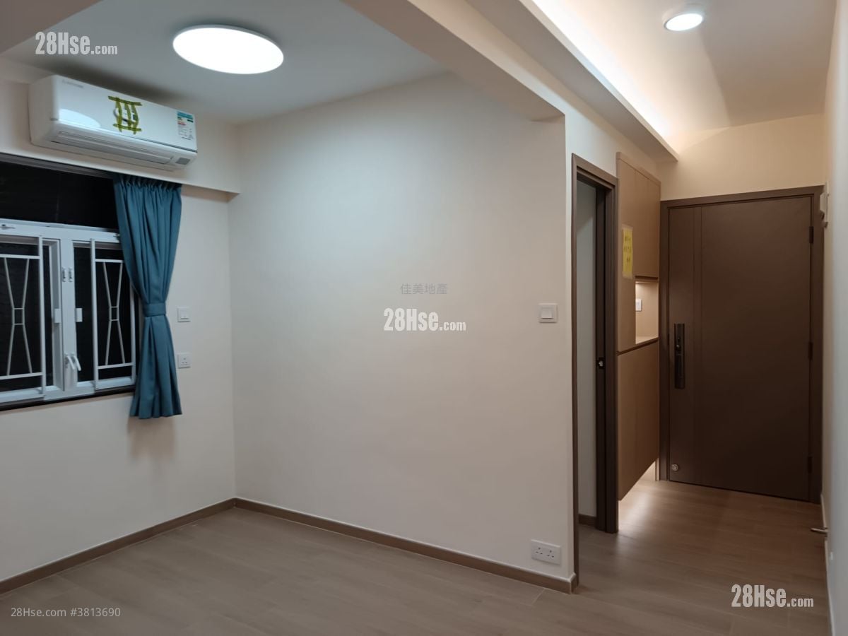 On Wo Gardens Sell 3 Bedrooms , 1 Bathroom 545 ft²