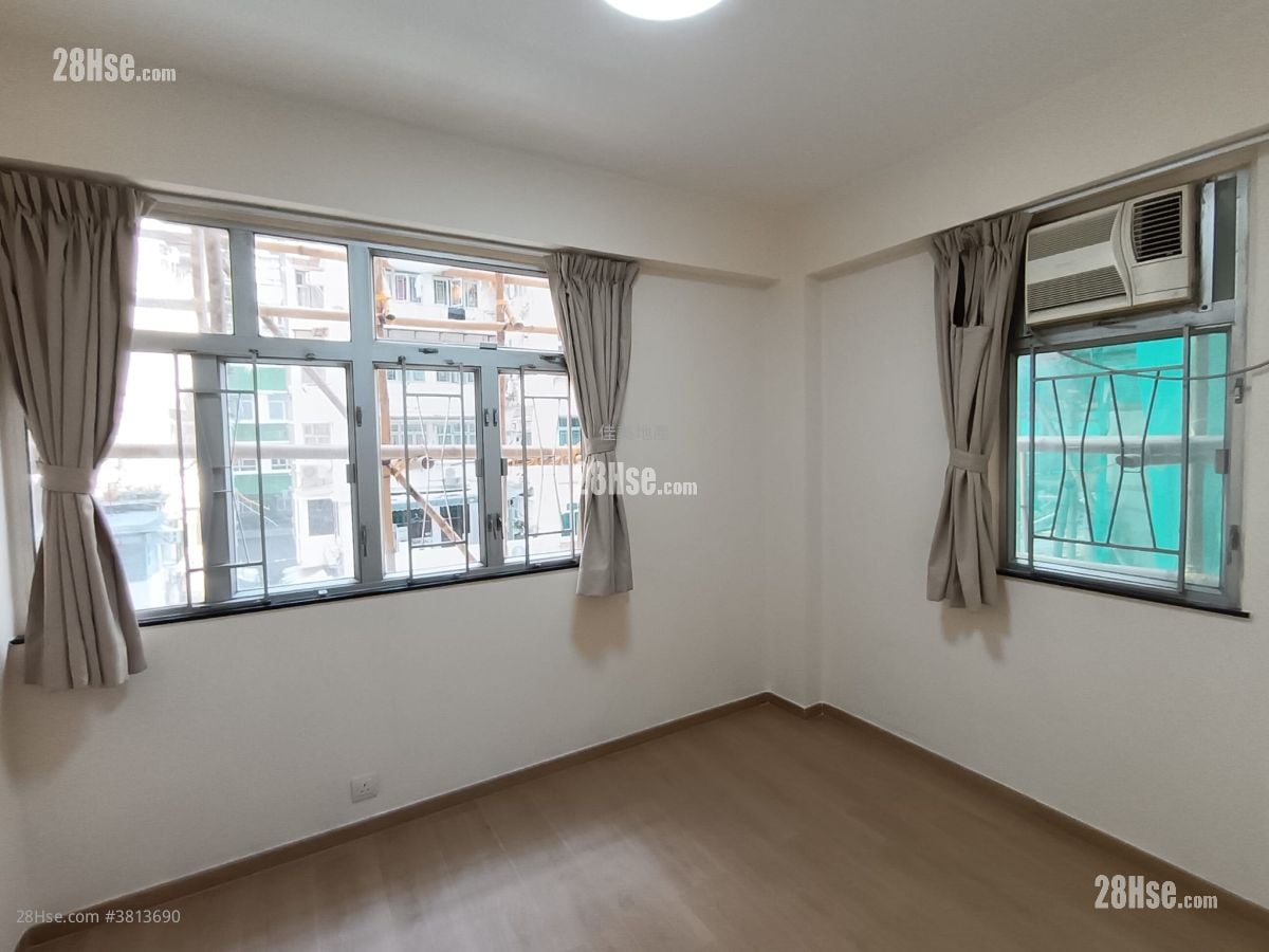 On Wo Gardens Sell 3 Bedrooms , 1 Bathroom 545 ft²