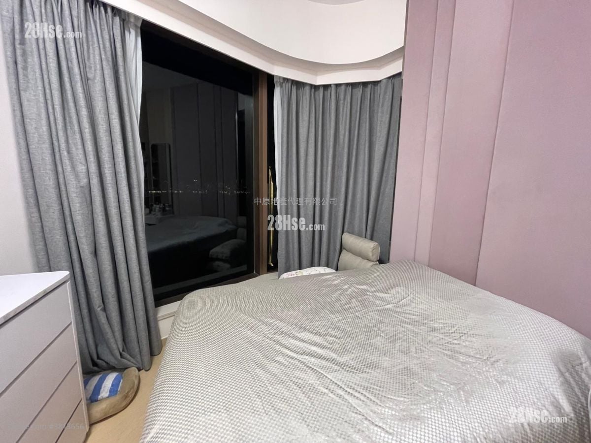 Lp10 Sell 4 Bedrooms , 3 Bathrooms 1,204 ft²