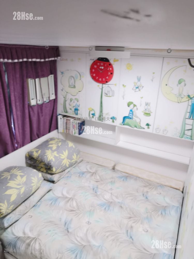 Ko Chun Court Sell 2 Bedrooms , 1 Bathroom 424 ft²