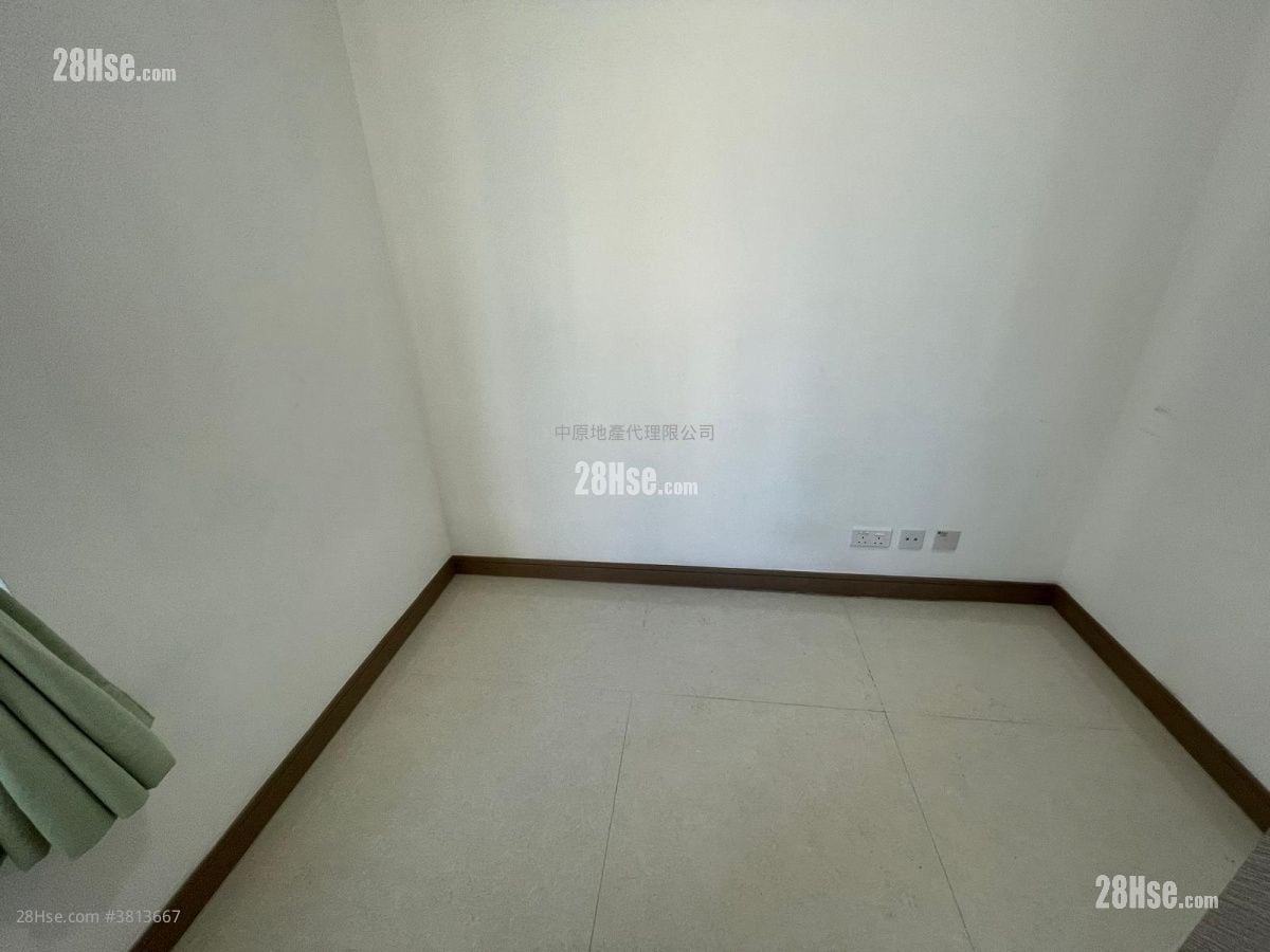 Ocean Pride Sell 2 Bedrooms , 1 Bathroom 526 ft²