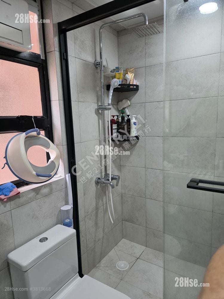 Sunshine City Sell 3 Bedrooms , 2 Bathrooms 519 ft²