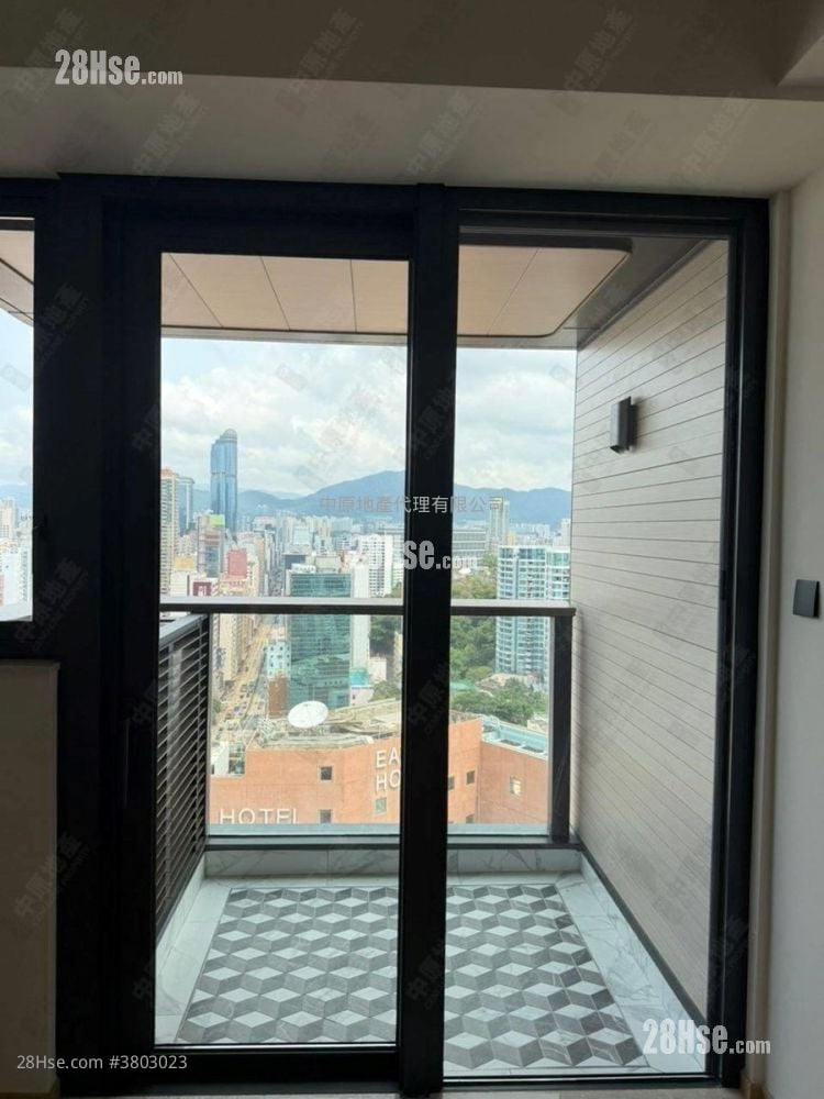 Topside Residence Rental 1 Bedroom , 1 Bathroom 272 ft²