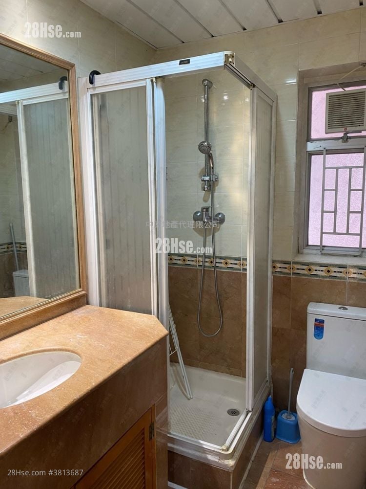 Discovery Park Rental 3 Bedrooms , 2 Bathrooms 653 ft²