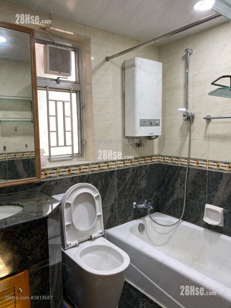 Discovery Park Rental 3 Bedrooms , 2 Bathrooms 653 ft²