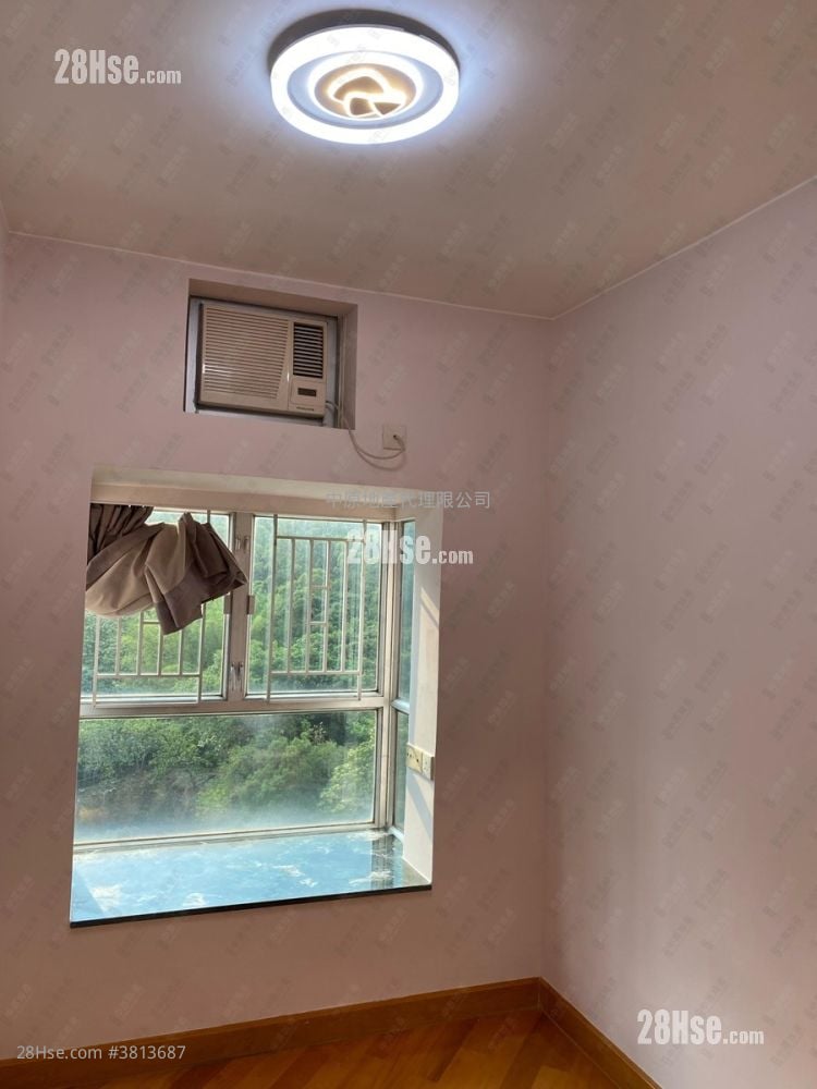 Discovery Park Rental 3 Bedrooms , 2 Bathrooms 653 ft²