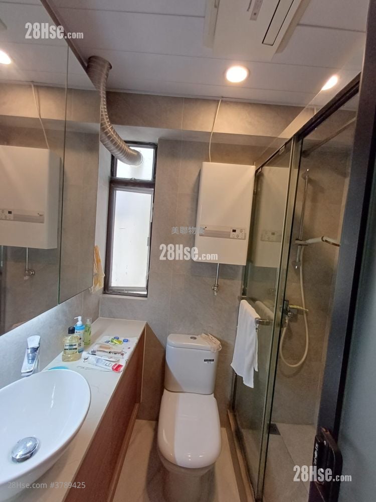 Kornhill Sell 3 Bedrooms 616 ft²