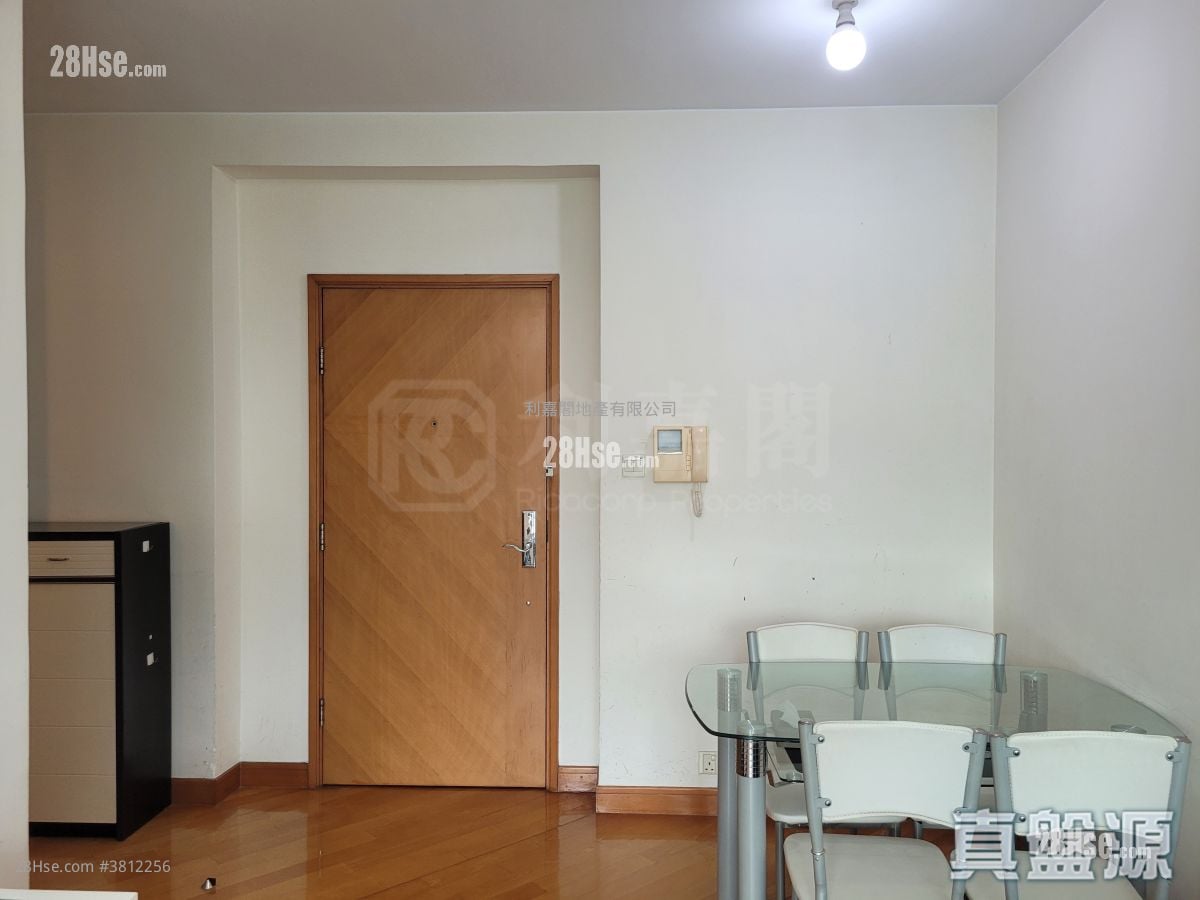 Coastal Skyline Rental 1 Bedroom 388 ft²