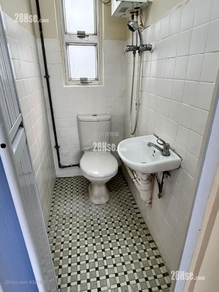 唐樓 租盤 1 房 , 1 浴室 260 平方呎