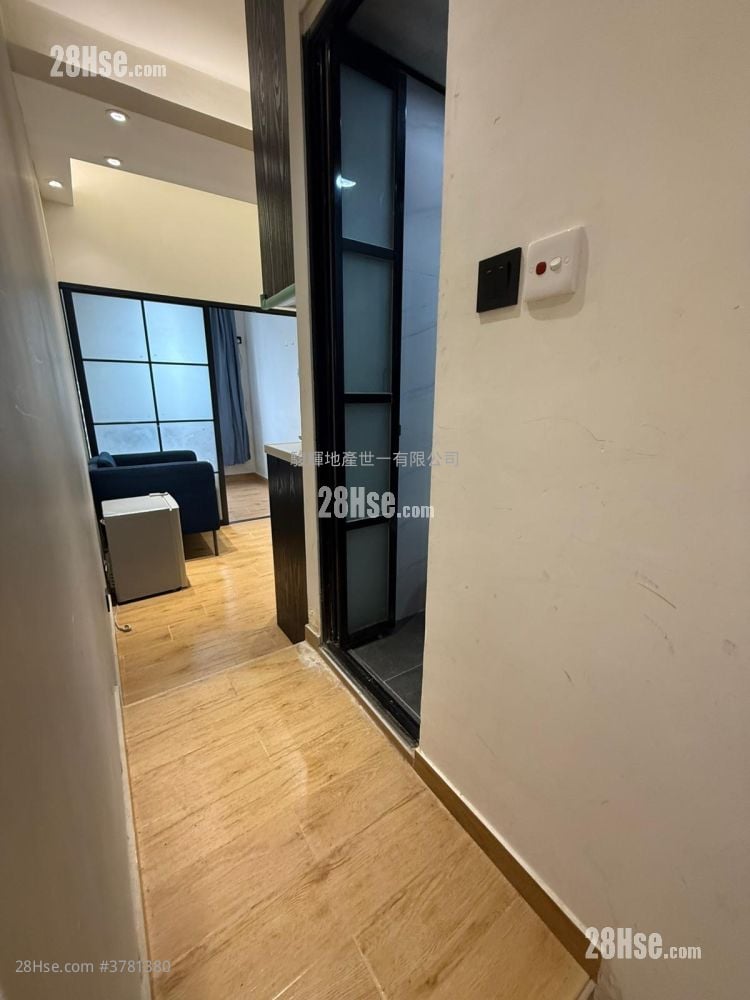 Comfort Building Rental 1 Bedroom , 1 Bathroom 150 ft²