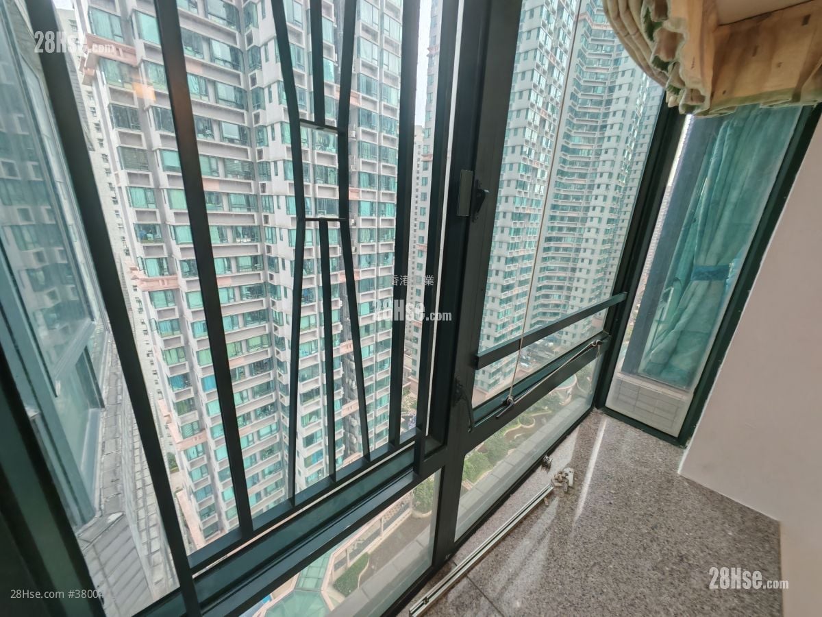 新都城 租盘 3 房 , 2 浴室 545 平方尺