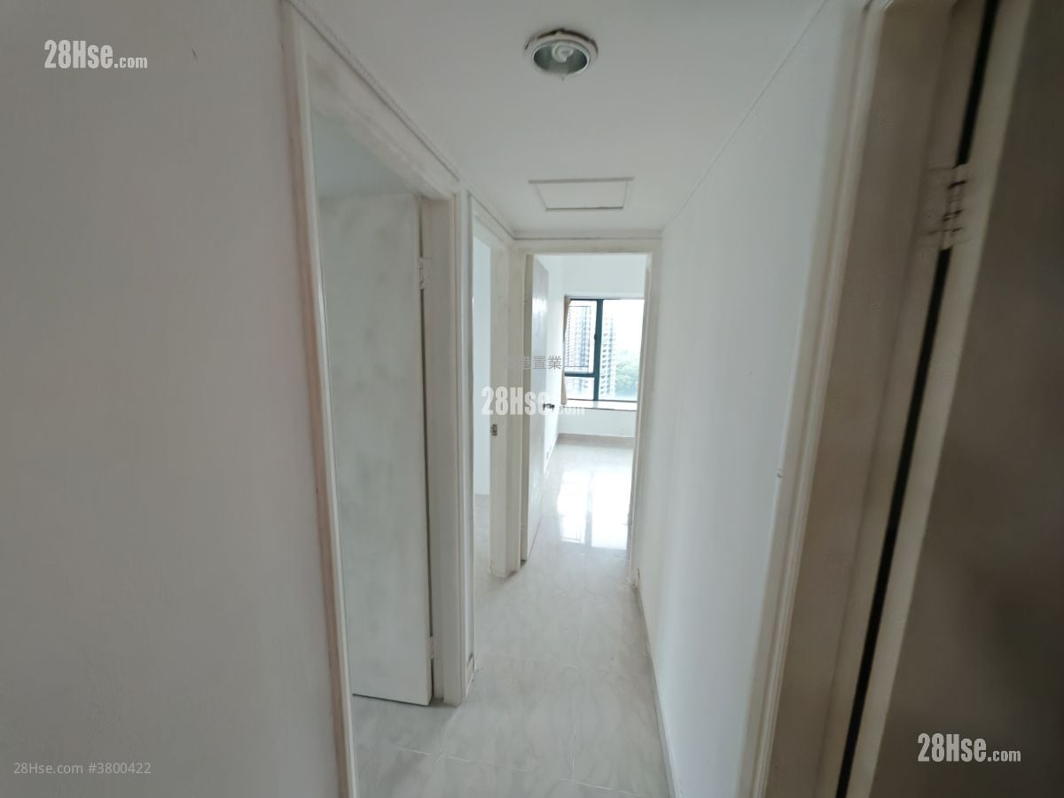 新都城 租盘 3 房 , 2 浴室 545 平方尺