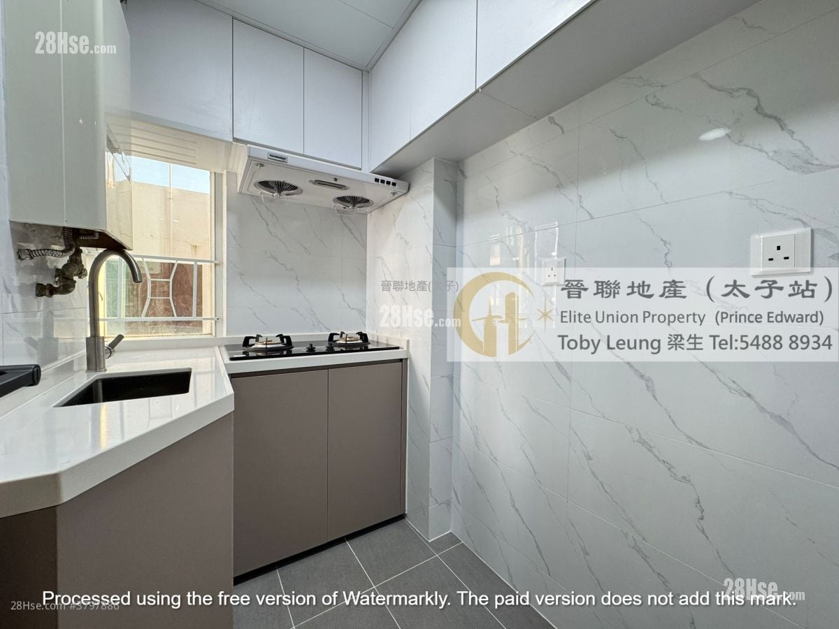 Wai Pont House Sell 2 Bedrooms , 1 Bathroom 292 ft²