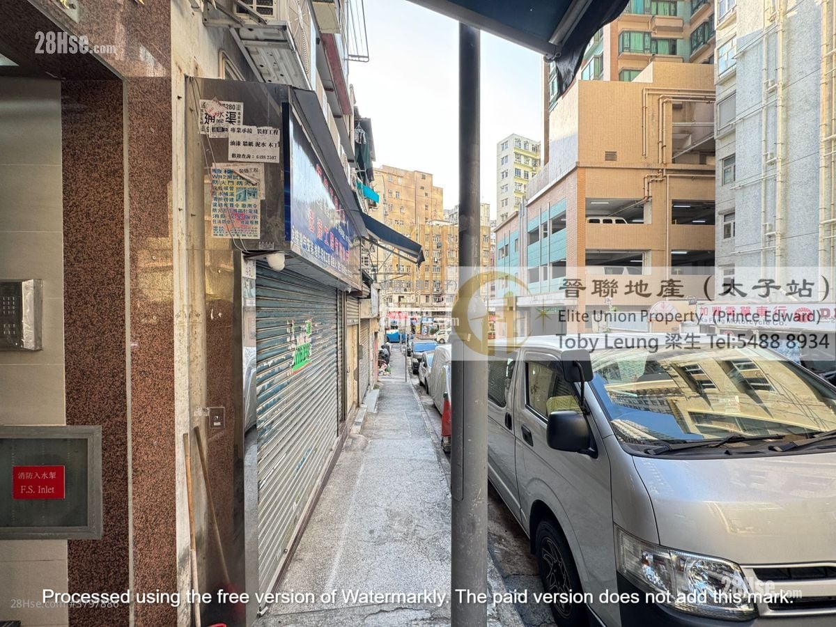 Wai Pont House Sell 2 Bedrooms , 1 Bathroom 292 ft²