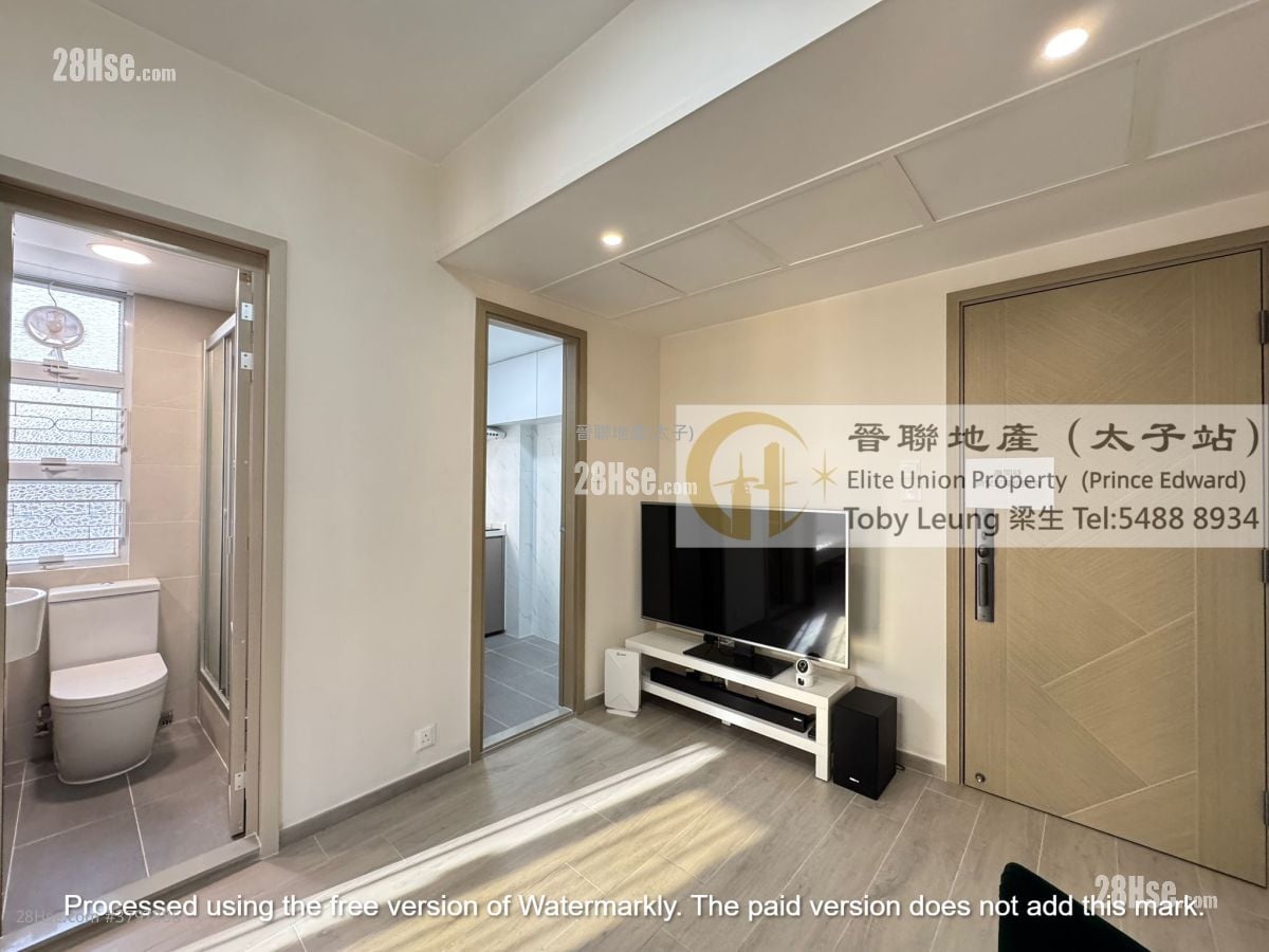 Wai Pont House Sell 2 Bedrooms , 1 Bathroom 292 ft²