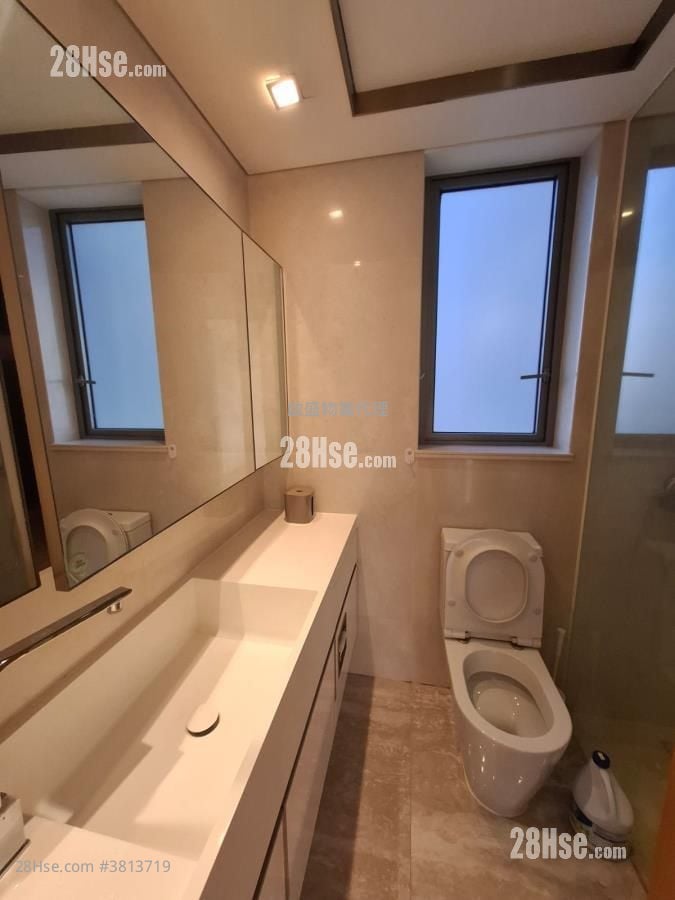 One Kai Tak(Ii) Sell 3 Bedrooms , 2 Bathrooms 799 ft²