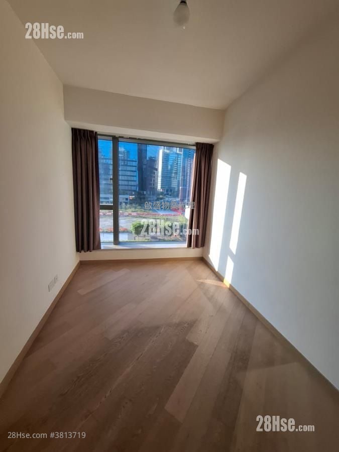 One Kai Tak(Ii) Sell 3 Bedrooms , 2 Bathrooms 799 ft²