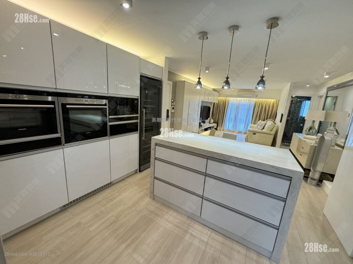 锦绣花园 售盘 3 房 848 平方尺