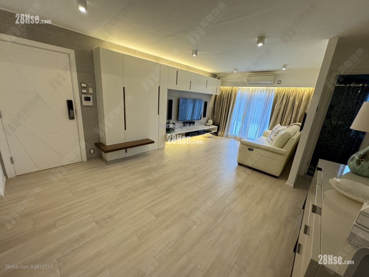 锦绣花园 售盘 3 房 848 平方尺