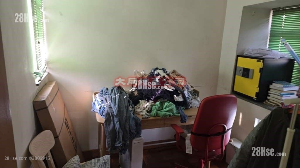 荣裕阁 售盘 3 房 , 1 浴室 405 平方尺