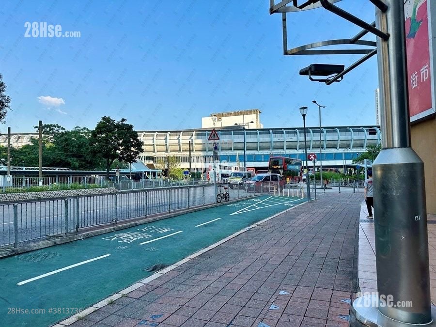 Tin Shing Court Sell 3 Bedrooms 594 ft²