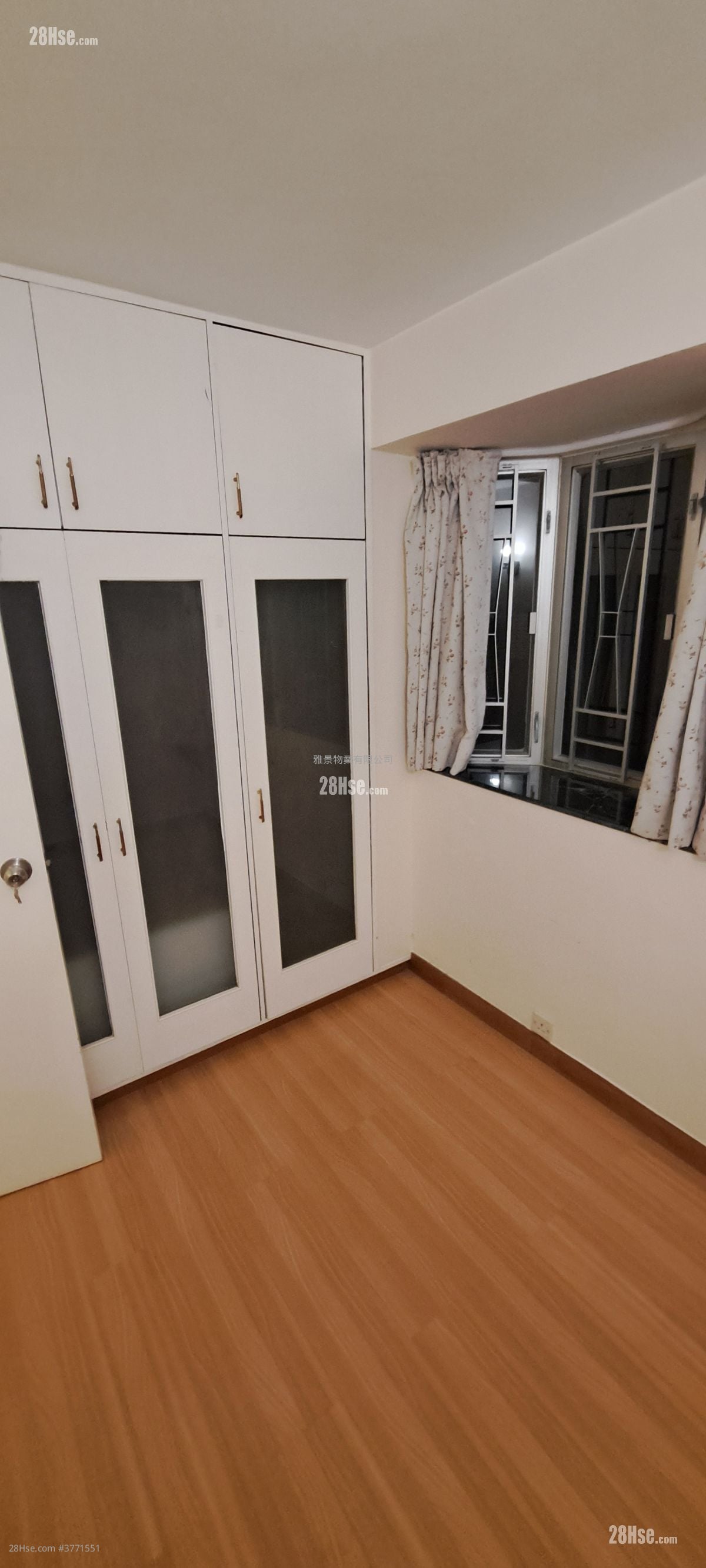 Full Wealth Gardens Rental 2 Bedrooms , 1 Bathroom 446 ft²