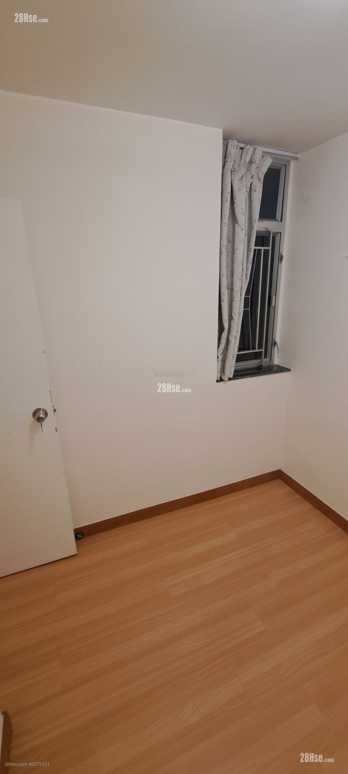 Full Wealth Gardens Rental 2 Bedrooms , 1 Bathroom 446 ft²