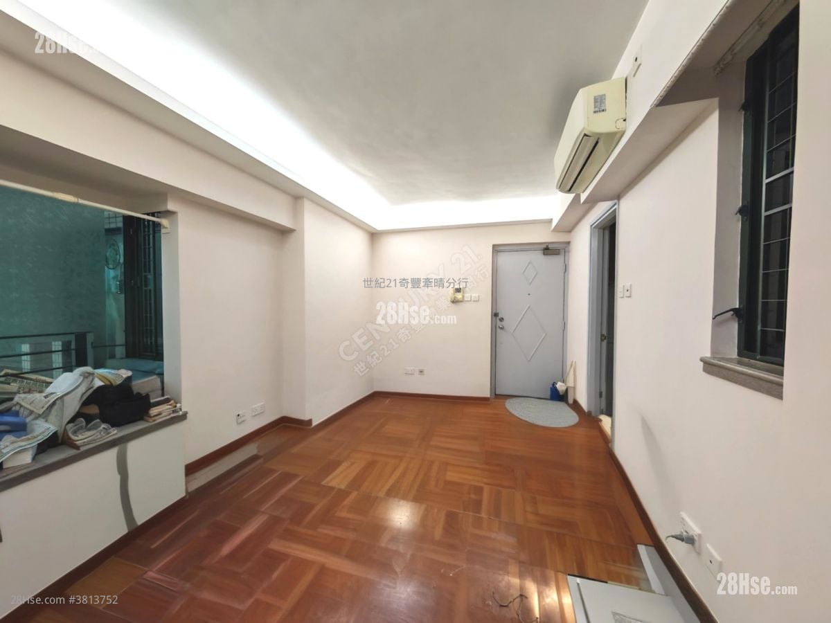 Dawning Views Sell 2 Bedrooms , 1 Bathroom 384 ft²