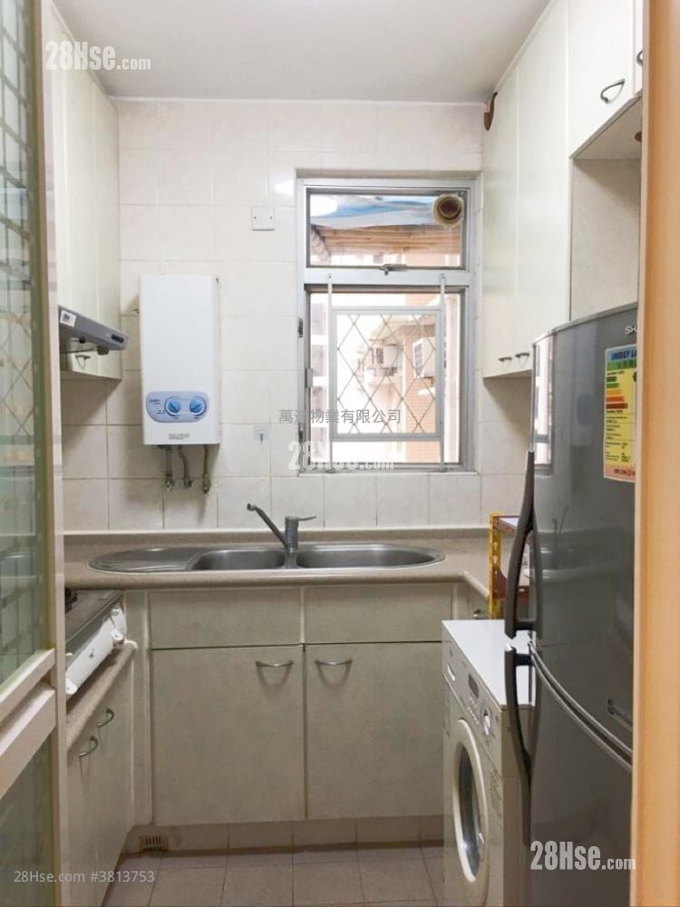 愉翠苑 售盤 3 房 , 2 浴室 650 平方呎