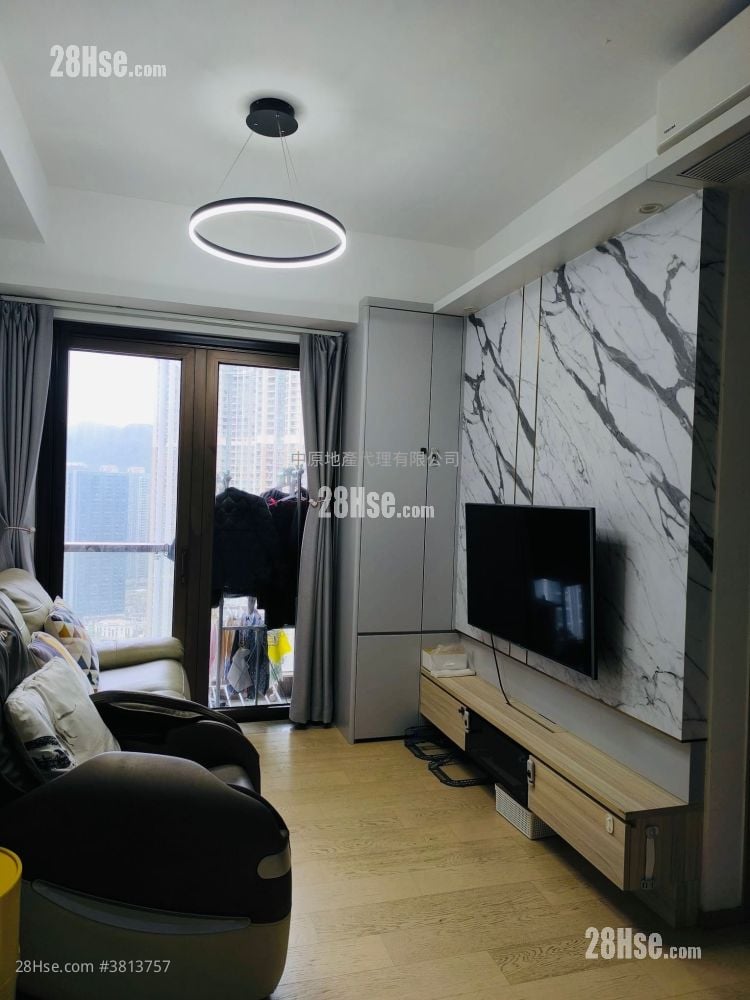 LP6 售盤 2 房 , 1 浴室 500 平方呎