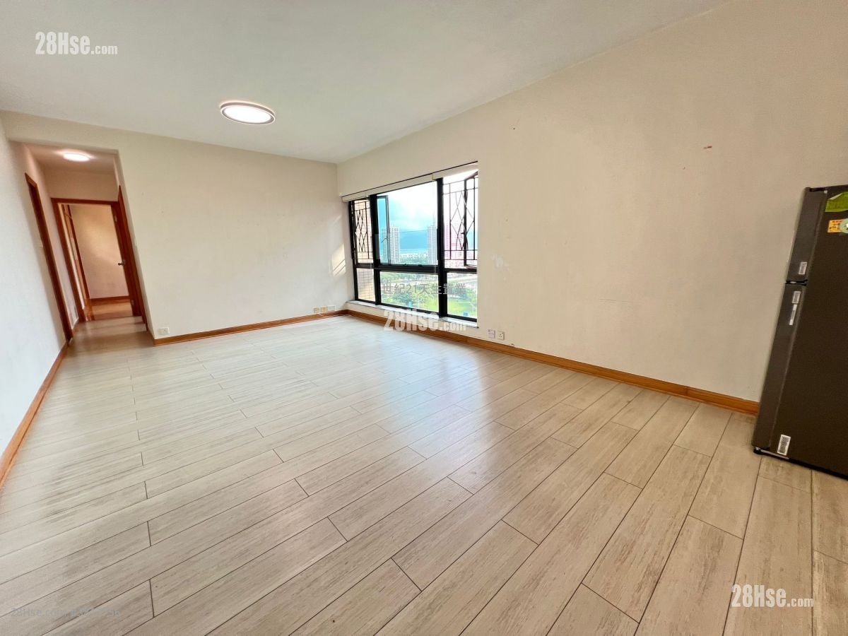 Aegean Coast Rental 4 Bedrooms , 2 Bathrooms 811 ft²