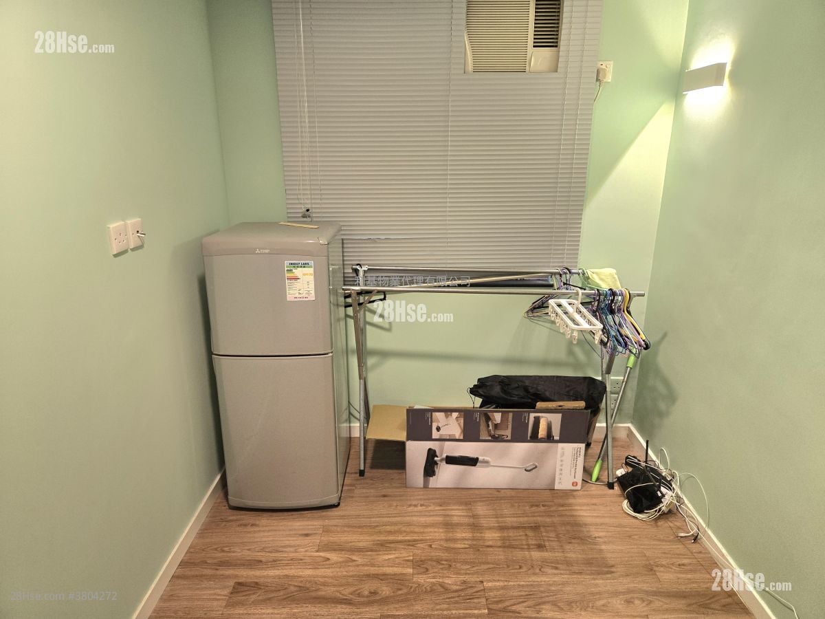 恒利大厦 租盘 2 房 , 1 浴室 339 平方尺