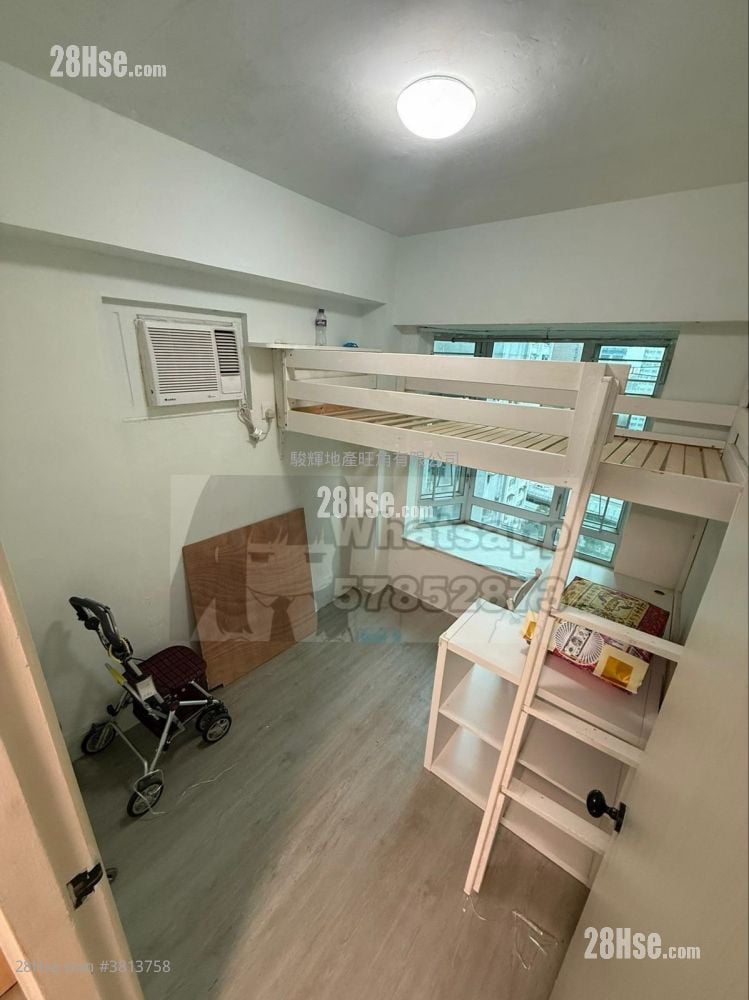 顺安大厦 售盘 2 房 , 1 浴室 320 平方尺