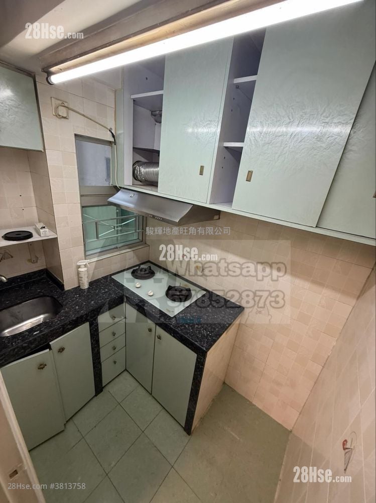 顺安大厦 售盘 2 房 , 1 浴室 320 平方尺