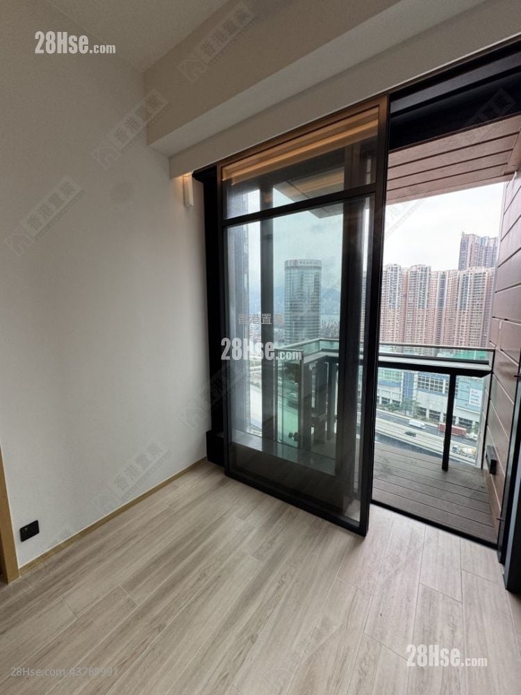 The Quinn Square Mile Sell 1 Bedroom 328 ft²