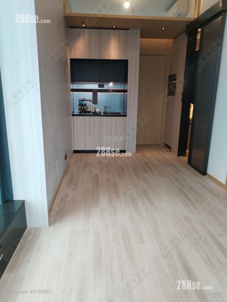 The Quinn Square Mile Sell 1 Bedroom 328 ft²