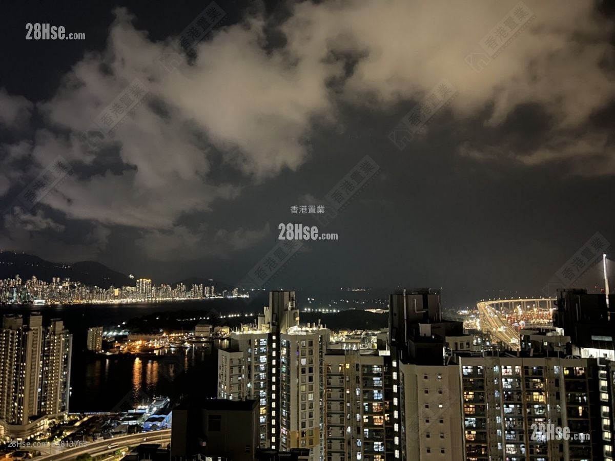 Aquamarine Sell 2 Bedrooms , 1 Bathroom 510 ft²