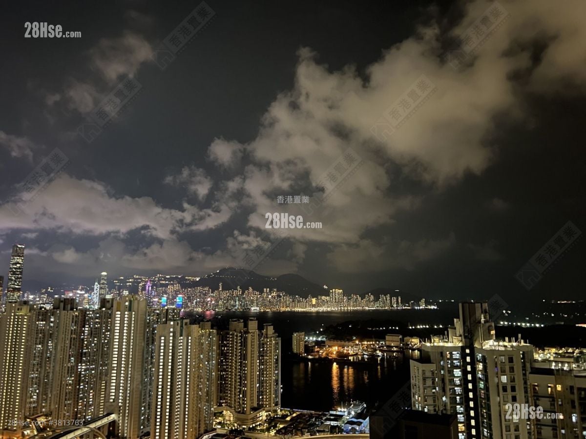 Aquamarine Sell 2 Bedrooms , 1 Bathroom 510 ft²