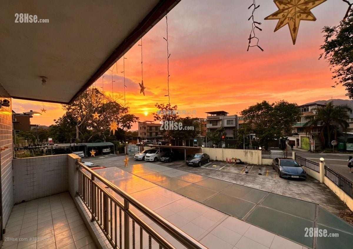 Village Sell 2 Bedrooms , 1 Bathroom 780 ft²